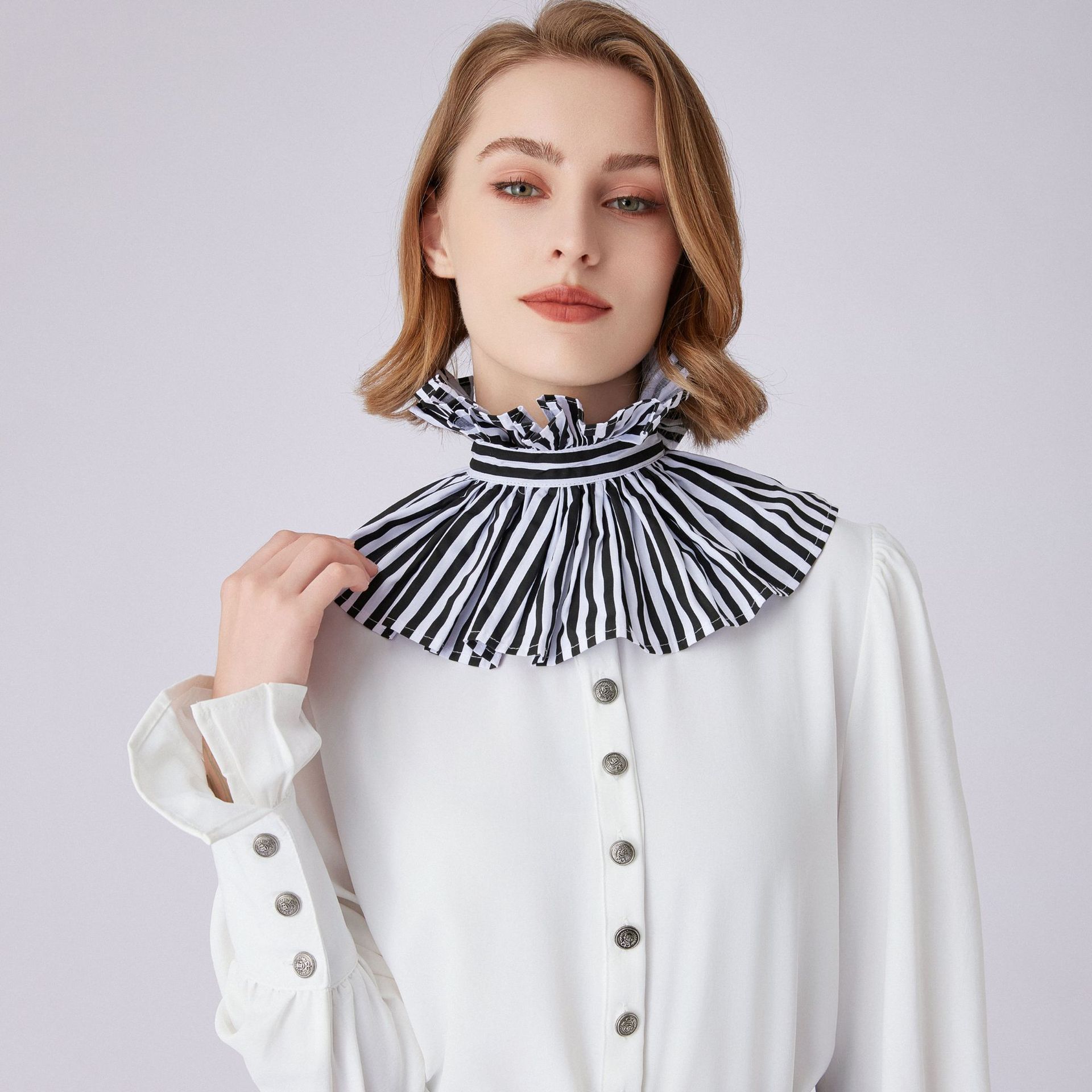 French Style Black White Strip - Dolls recension och pris